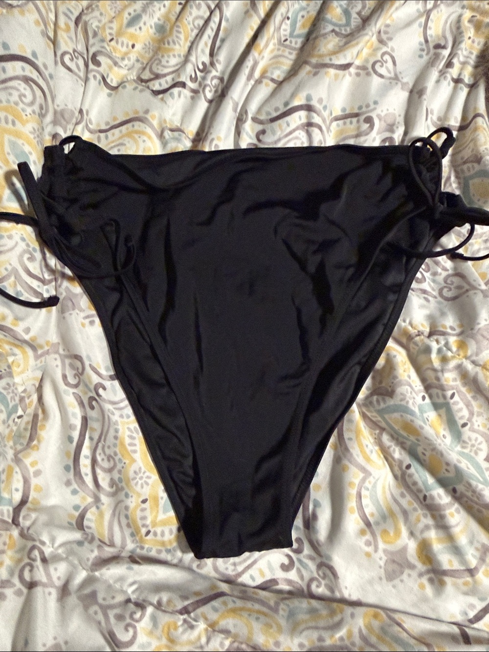 Shade & Shore Black High-Cut Tie-Side Bikini Bottoms